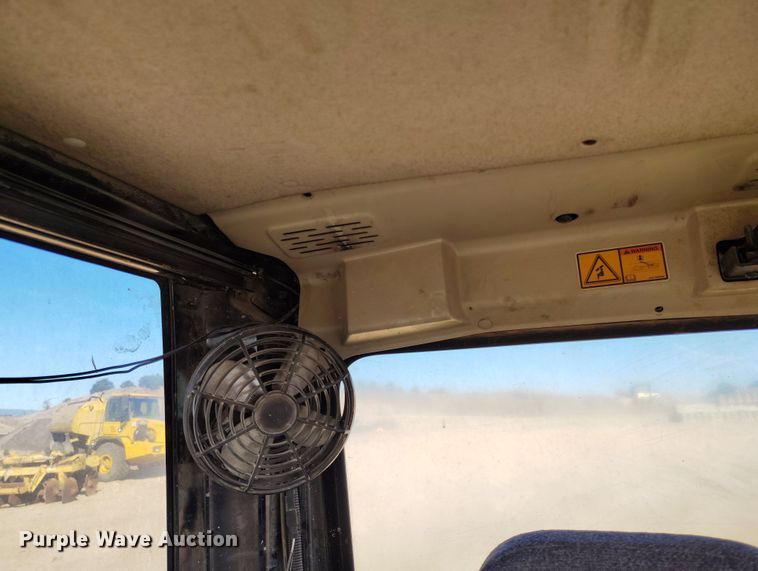 image for item EO9974 2006 Caterpillar 307C SB mini excavator