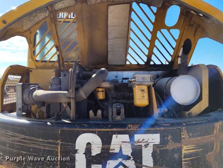 image for item EO9974 2006 Caterpillar 307C SB mini excavator