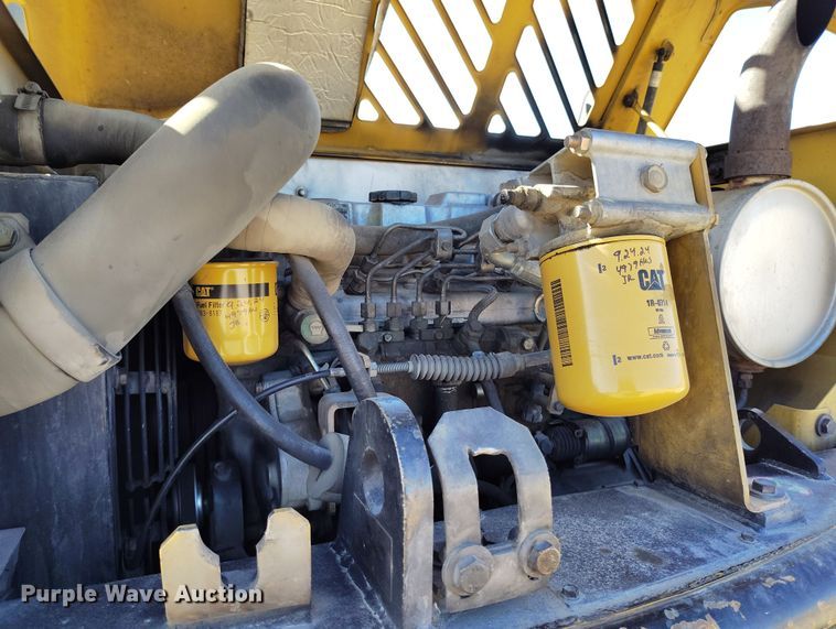 image for item EO9974 2006 Caterpillar 307C SB mini excavator