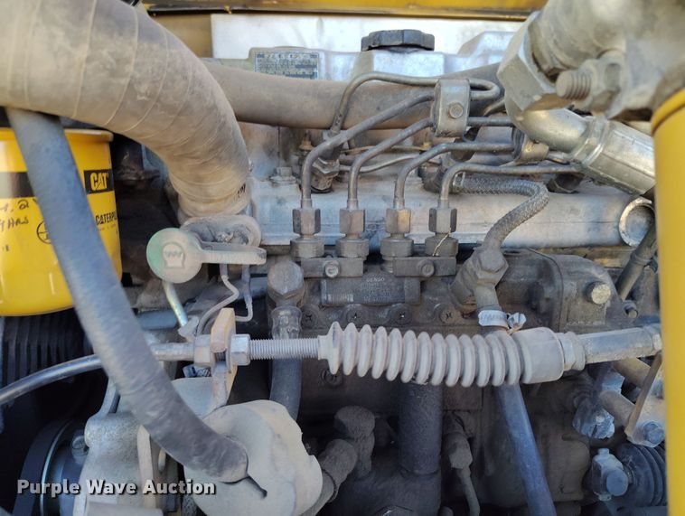 image for item EO9974 2006 Caterpillar 307C SB mini excavator