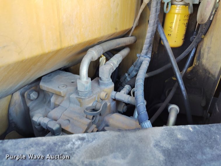 image for item EO9974 2006 Caterpillar 307C SB mini excavator