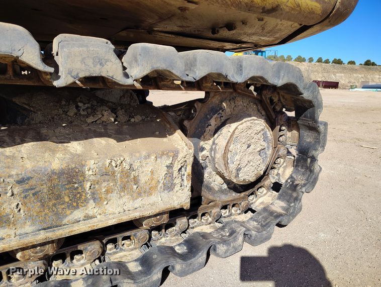 image for item EO9974 2006 Caterpillar 307C SB mini excavator