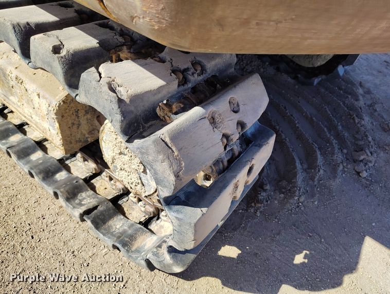 image for item EO9974 2006 Caterpillar 307C SB mini excavator