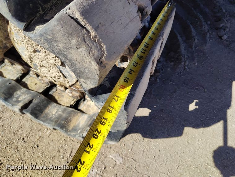 image for item EO9974 2006 Caterpillar 307C SB mini excavator