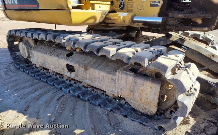 image for item EO9974 2006 Caterpillar 307C SB mini excavator