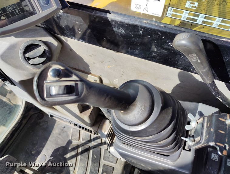 image for item EO9975 2013 Caterpillar 308E2 CR SB mini excavator