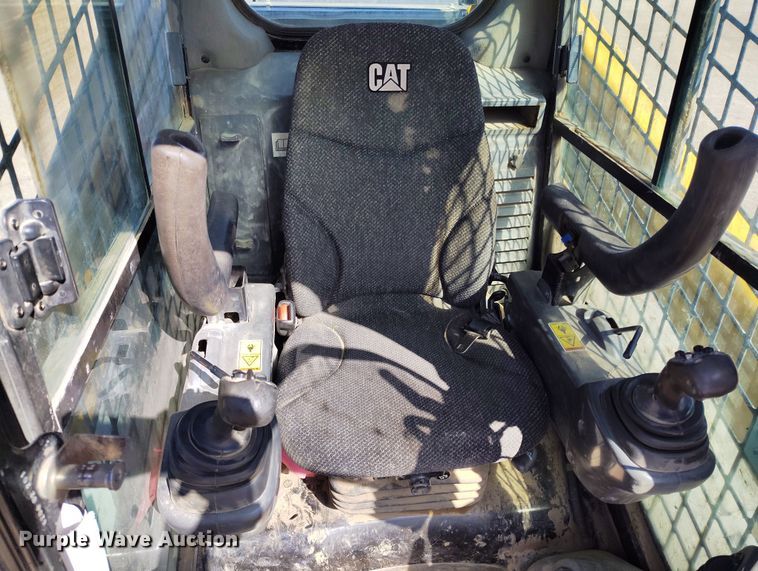 image for item EO9976 2017 Caterpillar 289D tracked skid steer loader