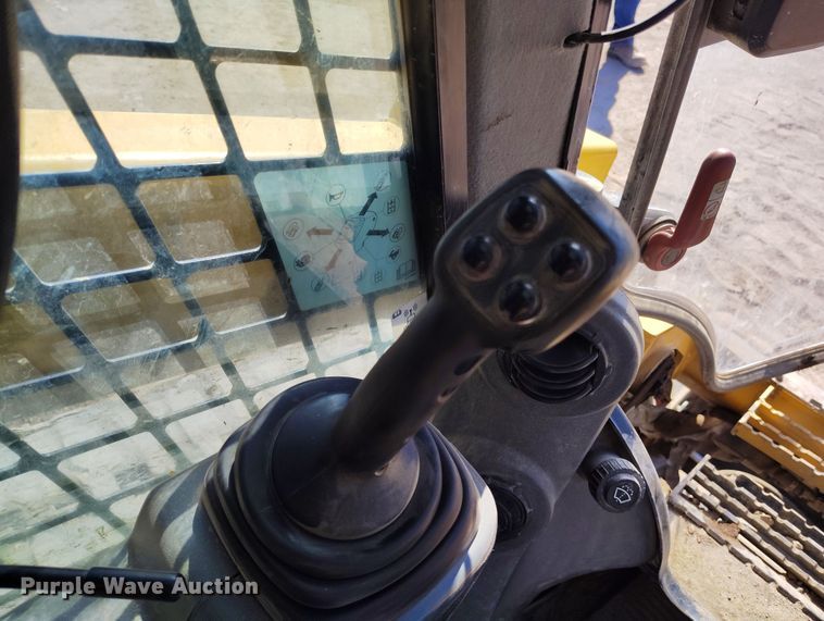 image for item EO9976 2017 Caterpillar 289D tracked skid steer loader