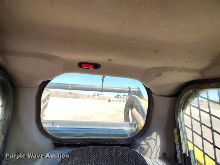 image for item EO9976 2017 Caterpillar 289D tracked skid steer loader