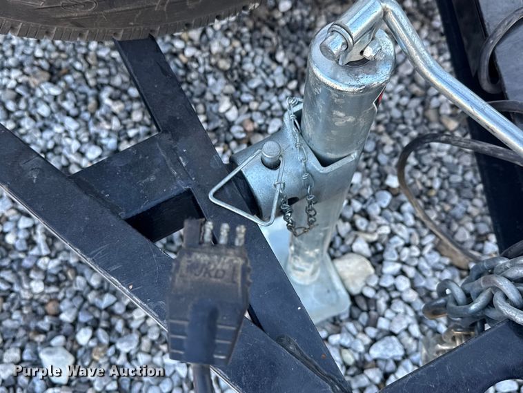 image for item EQ1089 2016 PJ 6010 utility trailer