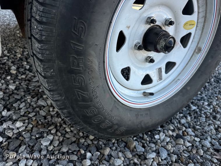 image for item EQ1089 2016 PJ 6010 utility trailer