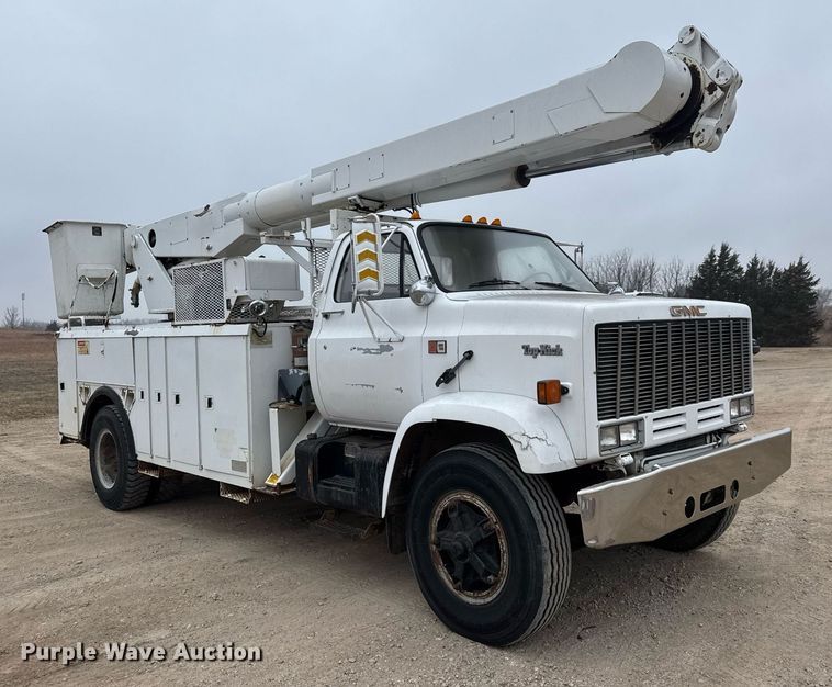 image for item EQ1132 1987 GMC C7000 bucket truck
