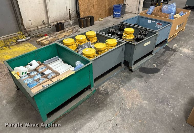 image for item EQ1167 Skid steer parts