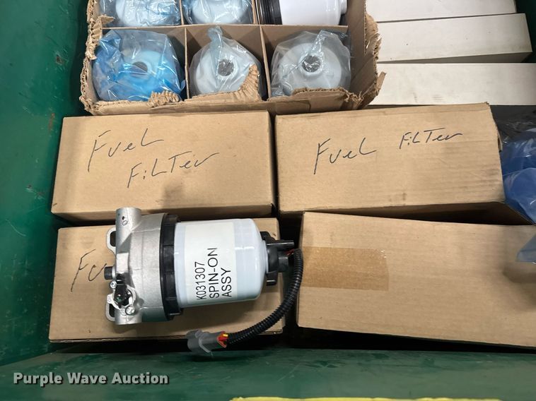 image for item EQ1167 Skid steer parts