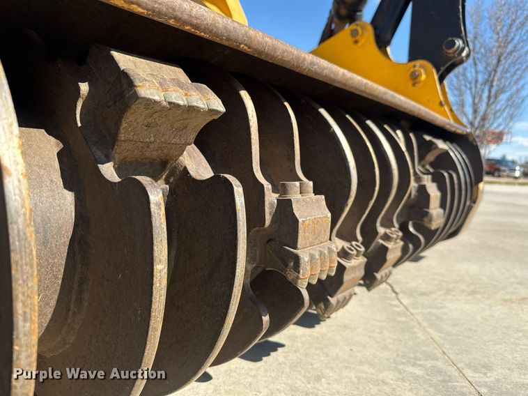 image for item EQ1186 2016 Vermeer FT100 forestry mulcher