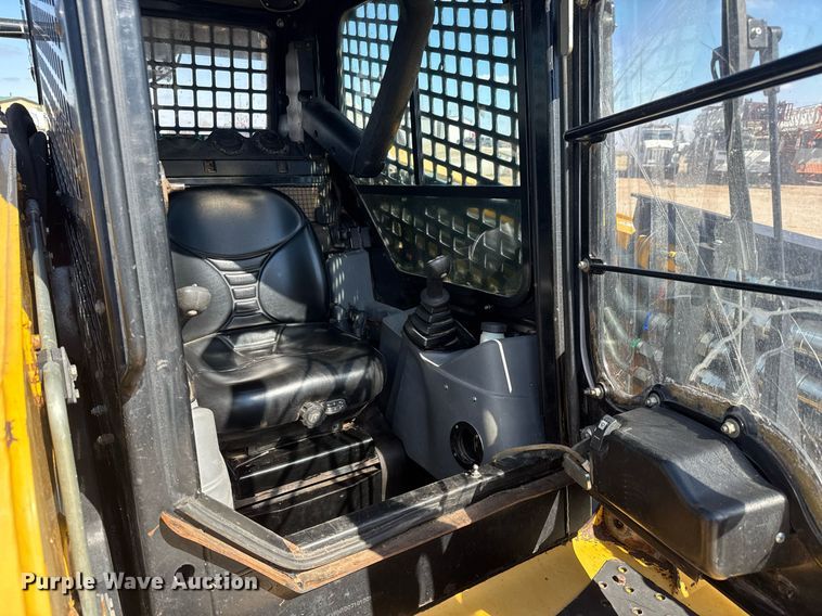 image for item EQ1186 2016 Vermeer FT100 forestry mulcher