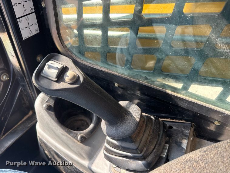 image for item EQ1186 2016 Vermeer FT100 forestry mulcher