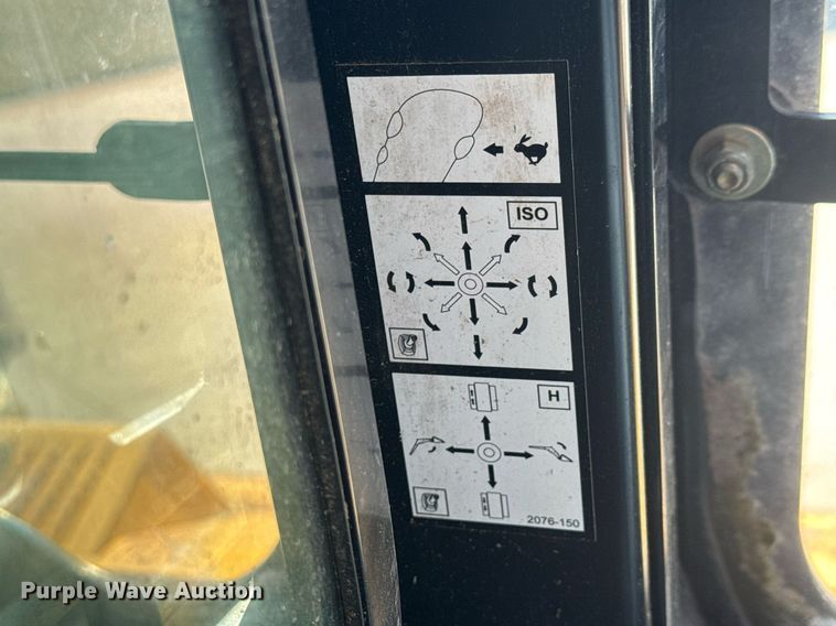 image for item EQ1186 2016 Vermeer FT100 forestry mulcher