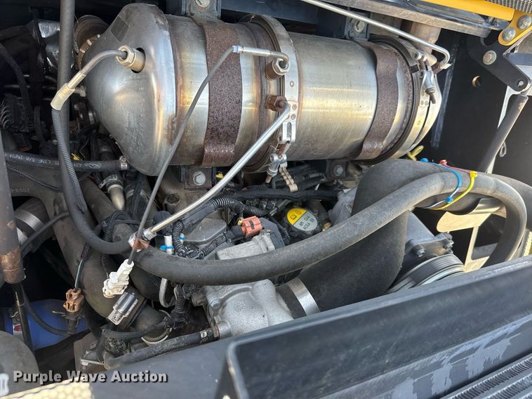 image for item EQ1186 2016 Vermeer FT100 forestry mulcher