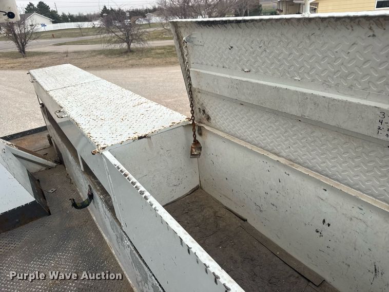 image for item EQ1218 2008 International WorkStar 7300 bucket truck