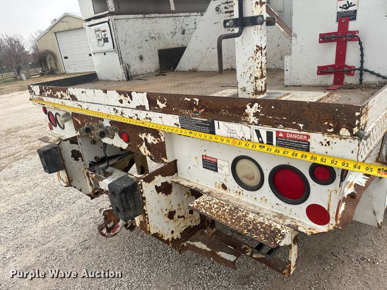 image for item EQ1218 2008 International WorkStar 7300 bucket truck