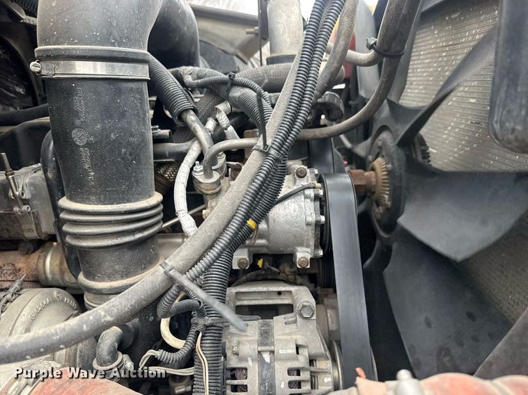 image for item EQ1218 2008 International WorkStar 7300 bucket truck