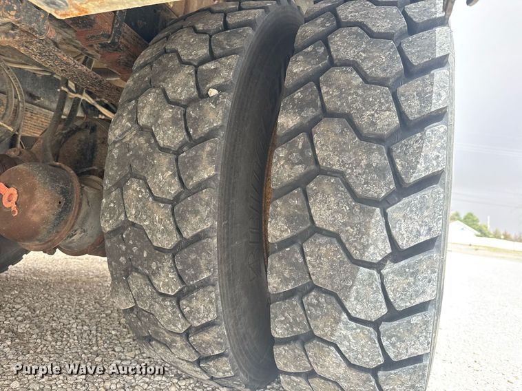 image for item EQ1218 2008 International WorkStar 7300 bucket truck