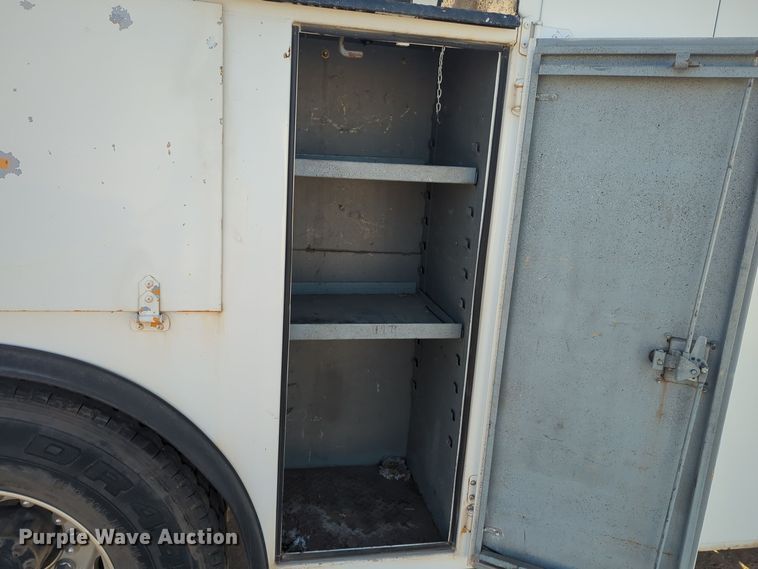 image for item EQ2260 2015 Ford F650 utility / service truck