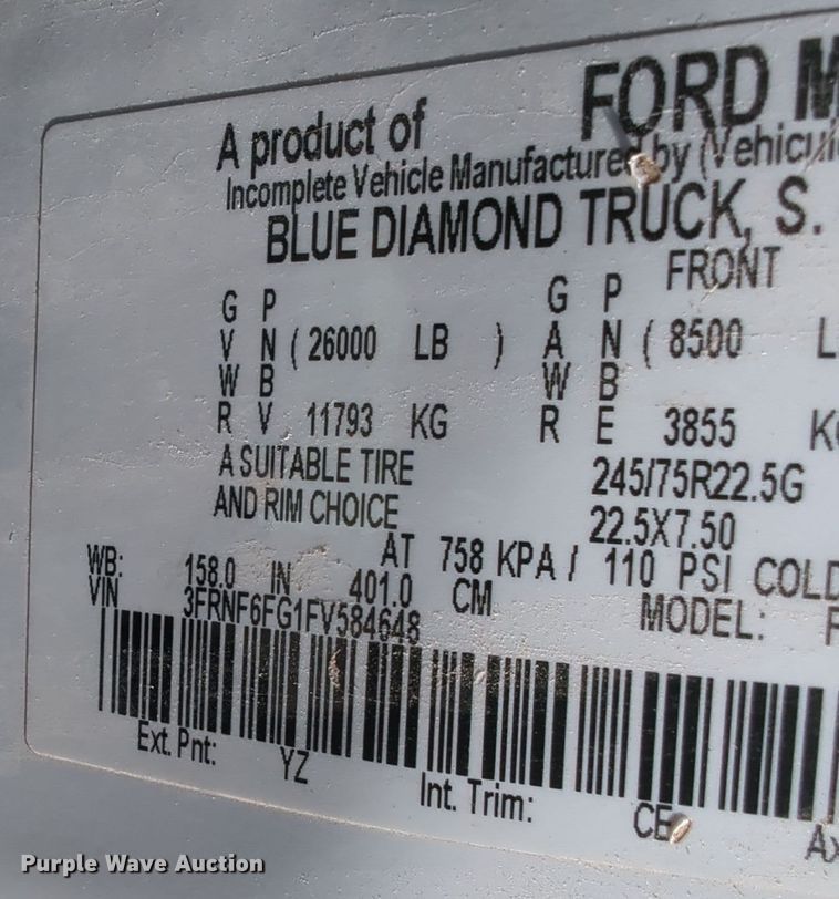 image for item EQ2260 2015 Ford F650 utility / service truck