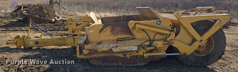 image for item EQ6744 2007 John Deere  1814C  scraper