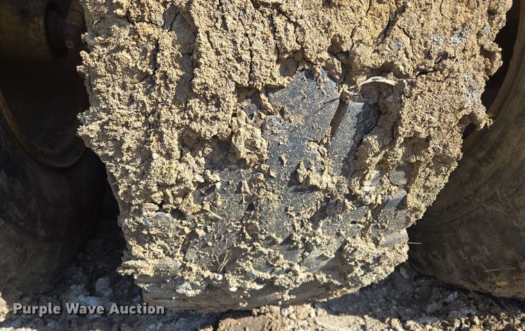 image for item EQ6744 2007 John Deere  1814C  scraper