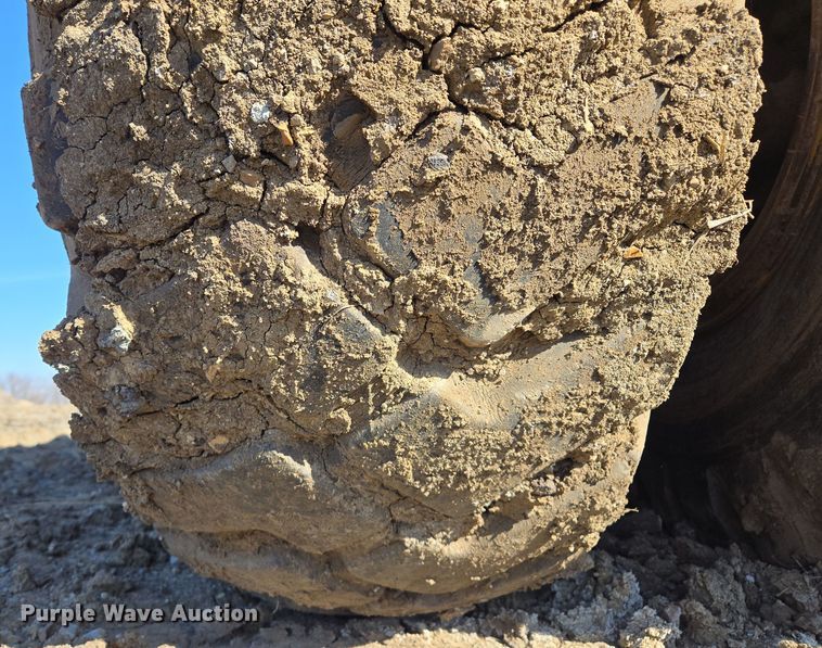 image for item EQ6744 2007 John Deere  1814C  scraper