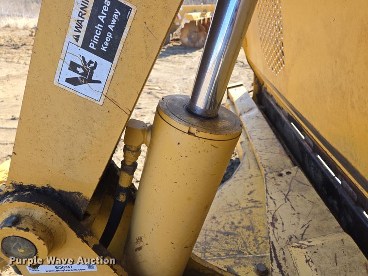 image for item EQ6747 2007 John Deere  1814C  scraper