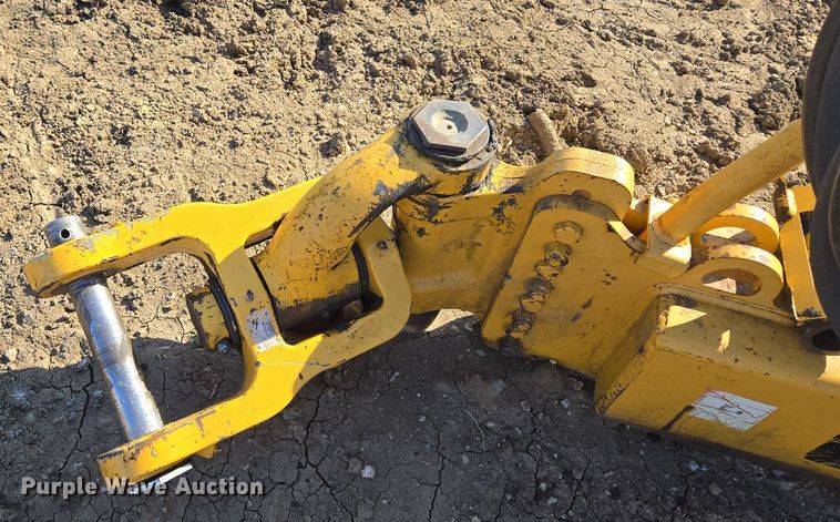 image for item EQ6747 2007 John Deere  1814C  scraper