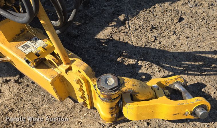 image for item EQ6747 2007 John Deere  1814C  scraper