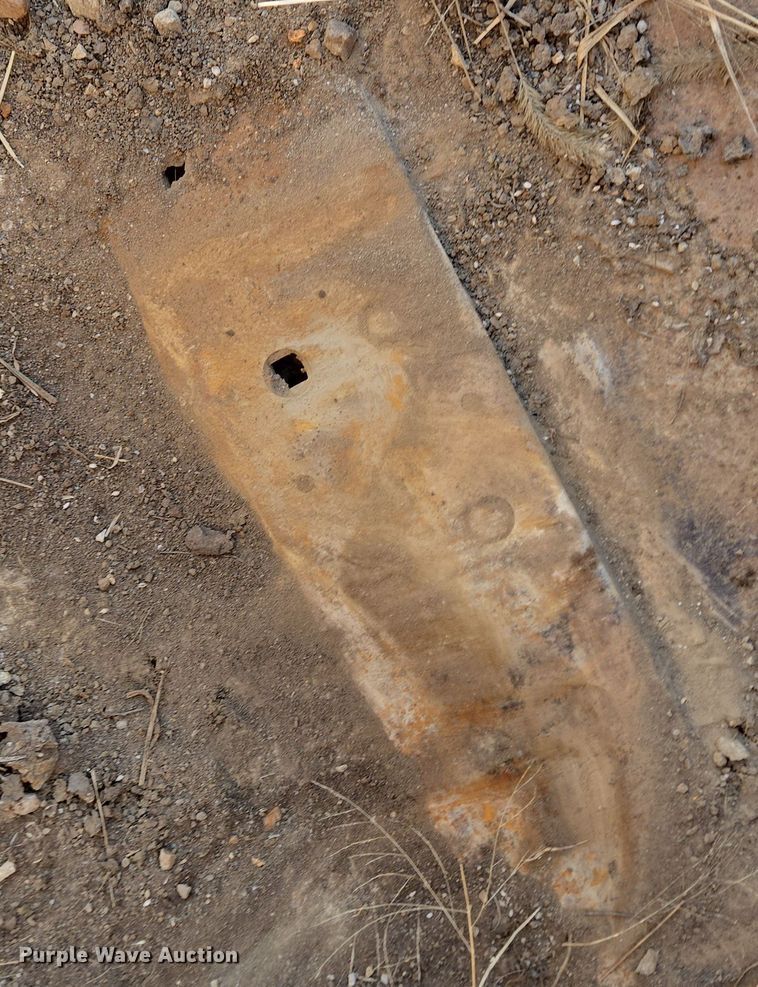 image for item EQ6747 2007 John Deere  1814C  scraper