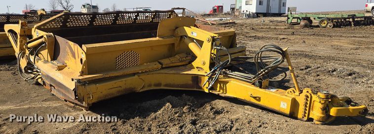 image for item EQ6748 2006 John Deere  1814C  scraper