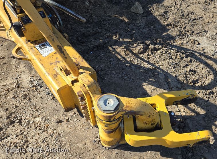 image for item EQ6748 2006 John Deere  1814C  scraper