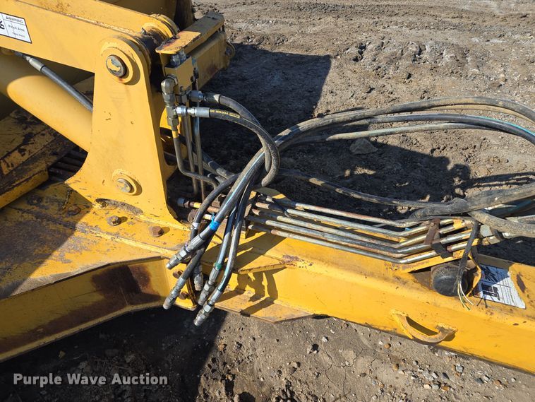 image for item EQ6748 2006 John Deere  1814C  scraper