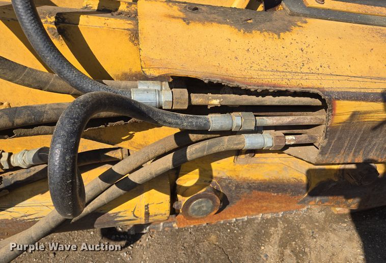 image for item EQ6748 2006 John Deere  1814C  scraper