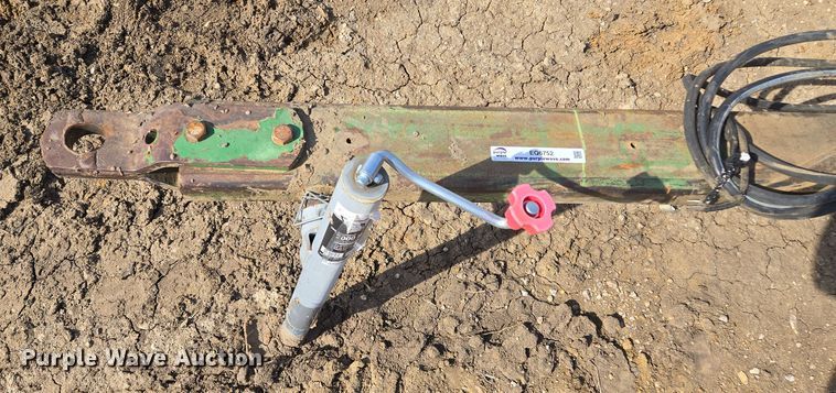 image for item EQ6752 John Deere  355 off-set disk