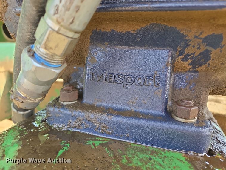 image for item EQ6753 Badger  8700L manure spreader