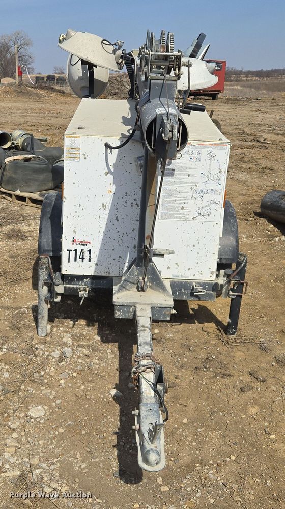 image for item EQ6754 Magnum  MLT3060K-01 light plant