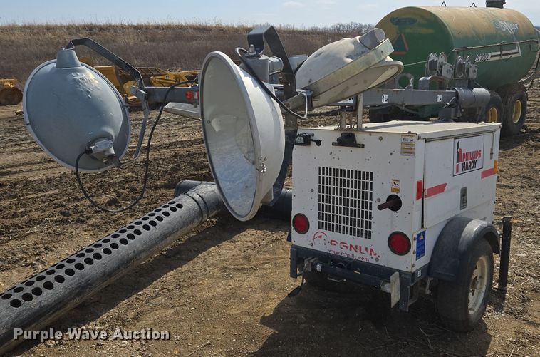 image for item EQ6754 Magnum  MLT3060K-01 light plant