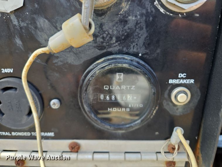 image for item EQ6755 Magnum  MLT3060M light plant