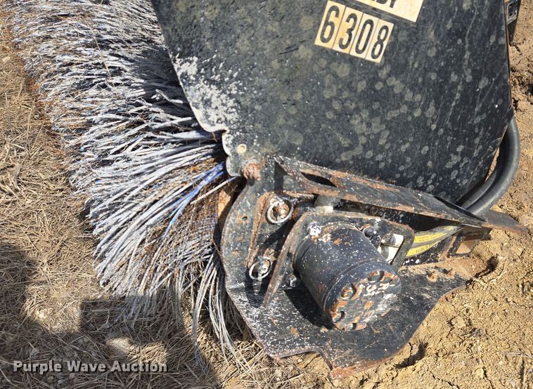 image for item EQ6756 Skid steer broom