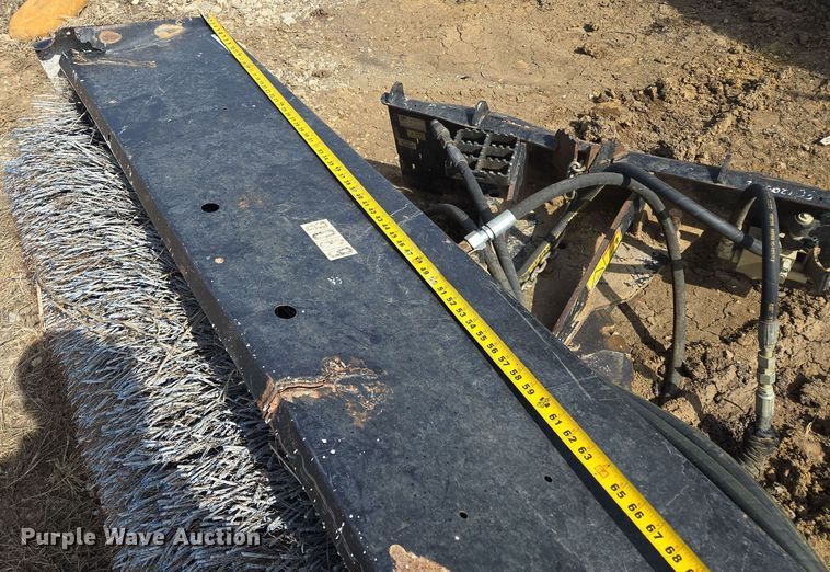 image for item EQ6756 Skid steer broom