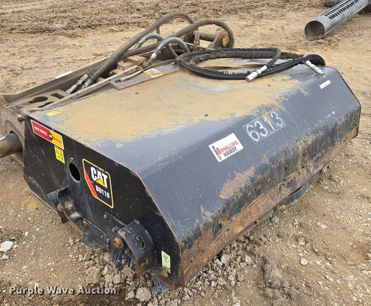 image for item EQ6758 Caterpillar  BU118 skid steer sweeper