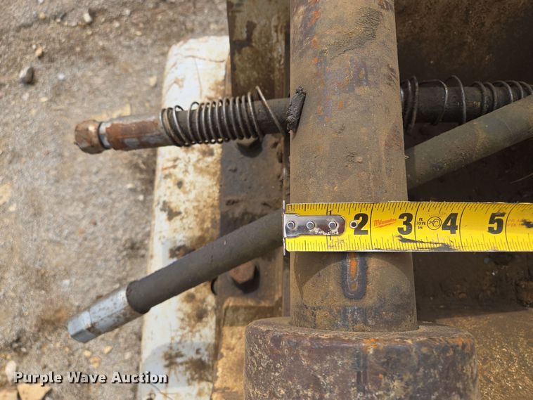 image for item EQ6759 Furukawa HP210 II excavator plate compactor