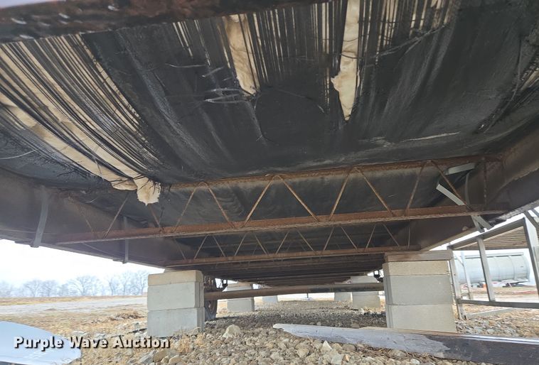 image for item EQ6761 2006 mobile office